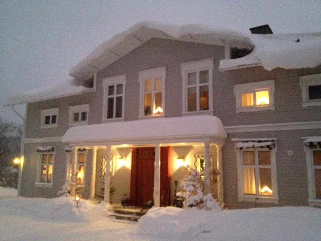 Hôtel Lansmansgarden Adalen à Lugnvik Extérieur photo